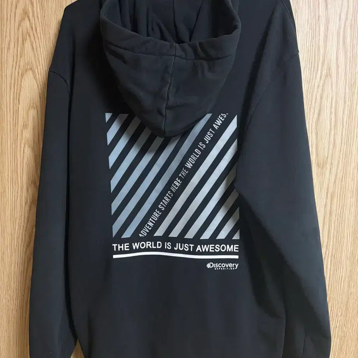 [BUNJANG] Discovery Black Hooded Sweatshirt Size 95 / 디스커버리 검정색 후드티 95
