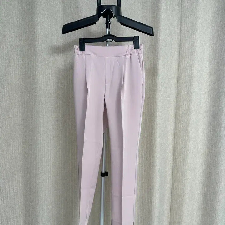 [SOLD OUT] on&amp;on 핑크 밴딩 팬츠 1