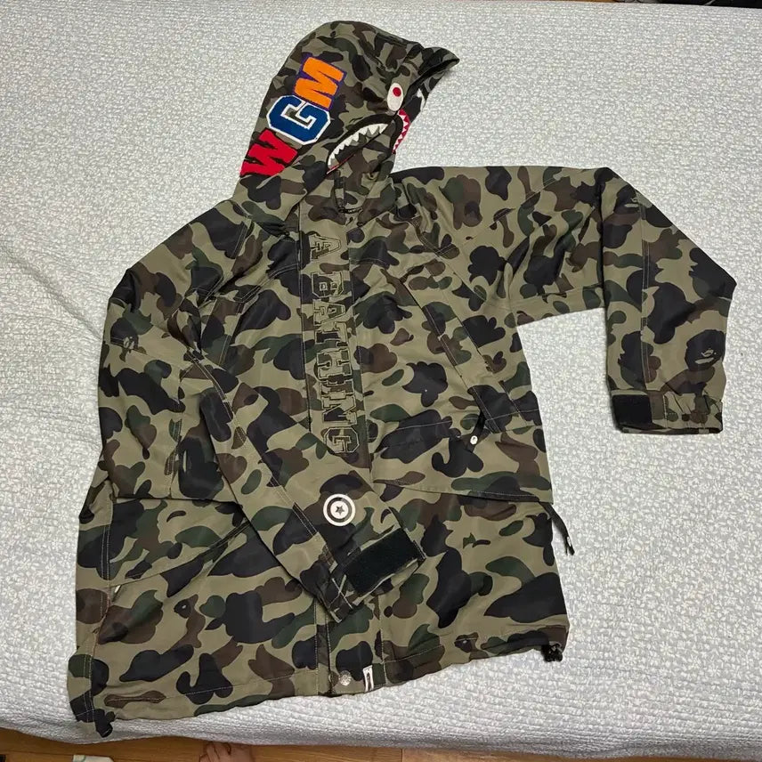 [BUNJANG] BAPE Windbreaker XL / BAPE 바람막이 팝니다