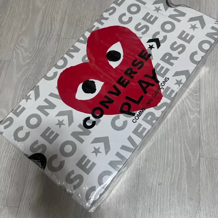[BUNJANG] Comme des Garcons Converse Chuck Taylor Sneakers / 꼼데가르송 척테일러 컨버스 미개봉새제품 us8.5