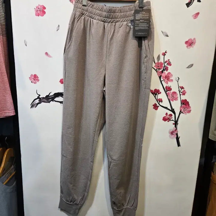 [BUNJANG] Xexymix Brown Jogger Training Pants S / 젝시믹스 브라운 조거 트레이닝 바지 S 특가 상품