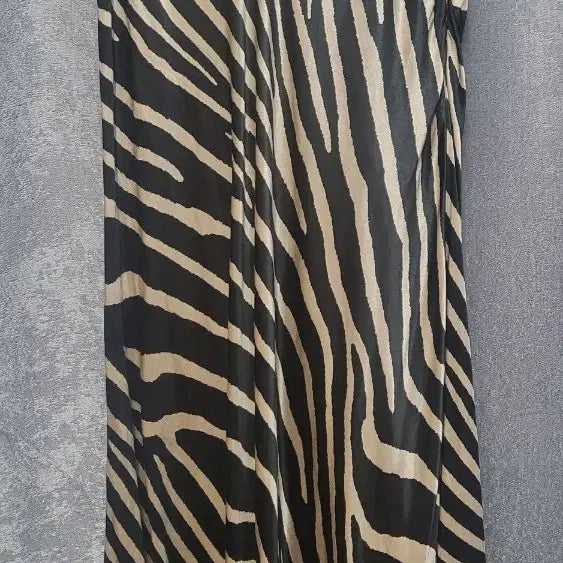[BUNJANG] H&amp;M Zebra Print Long Skirt / [H&amp;M] 지브라 롱스커트