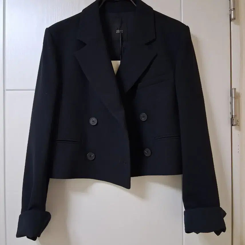 [SOLD OUT] 주크 네이비 크롭 더블 자켓(새상품)