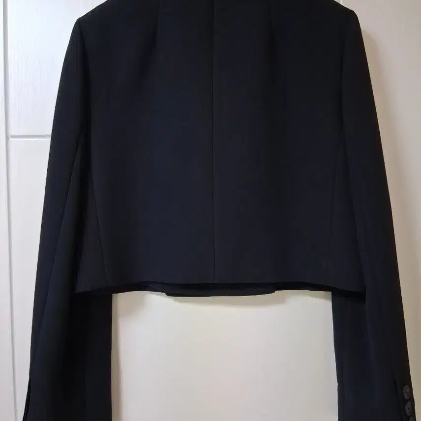 [SOLD OUT] 주크 네이비 크롭 더블 자켓(새상품)