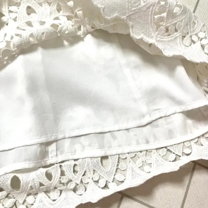 [BUNJANG] DEWL Lace Midi Dress / 듀엘 원피스