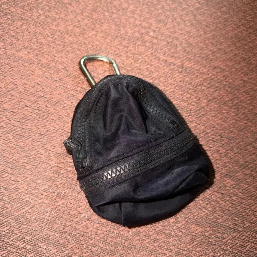 [BUNJANG] Lululemon City Adventure Nano Backpack Keyring / 룰루레몬 시티 어드벤처 나노 백팩 키링