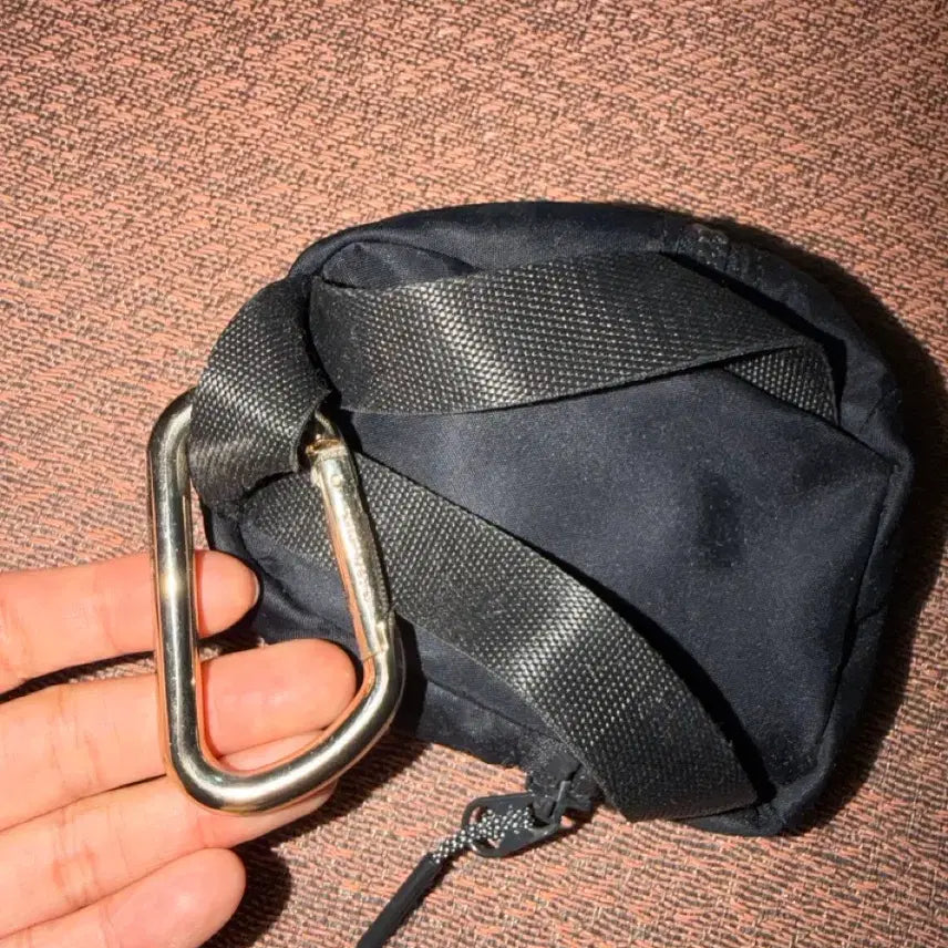 [BUNJANG] Lululemon City Adventure Nano Backpack Keyring / 룰루레몬 시티 어드벤처 나노 백팩 키링