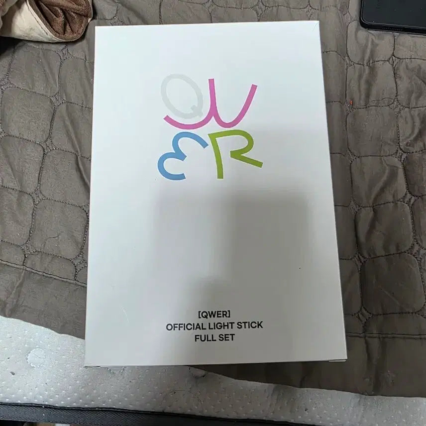 [BUNJANG] QWER Official Light Stick Bundle Set / QWER 응원봉 풀셋 팝니다