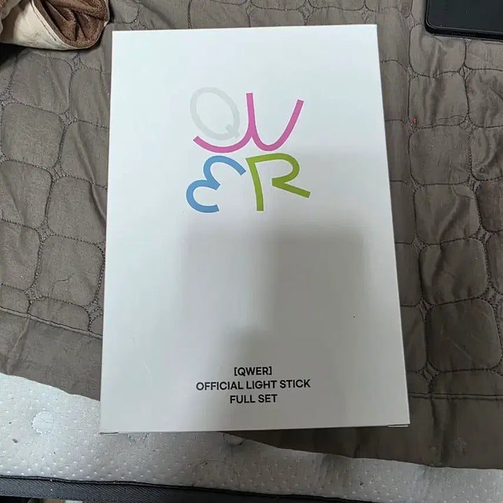 [BUNJANG] QWER Official Light Stick Bundle Set / QWER 응원봉 풀셋 팝니다