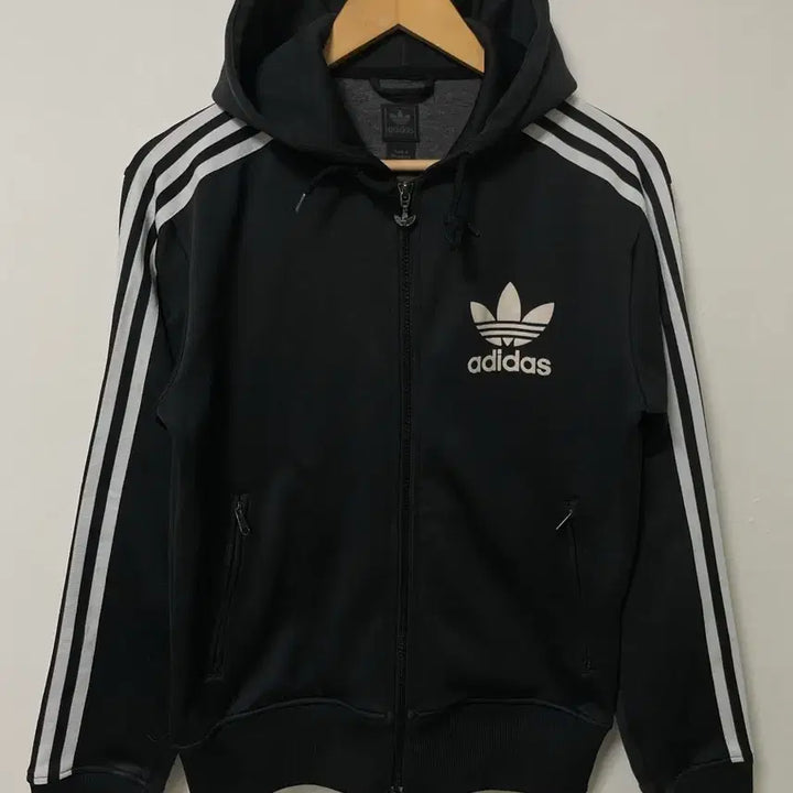 [SOLD OUT] 55-66 아디다스 오리지널 트레이닝 기능성 스판 후드집업 정품