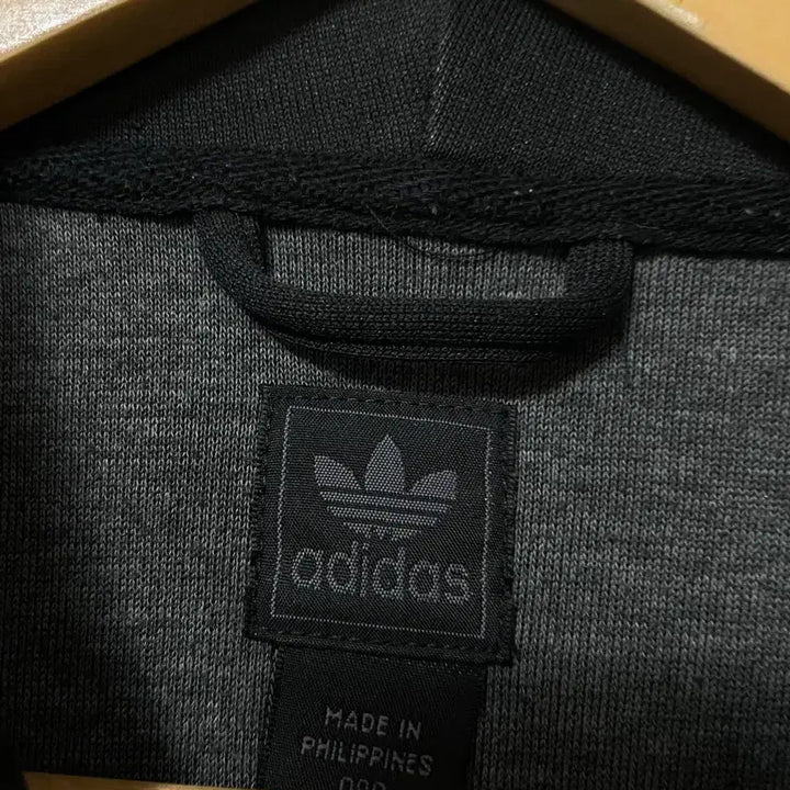 [SOLD OUT] 55-66 아디다스 오리지널 트레이닝 기능성 스판 후드집업 정품