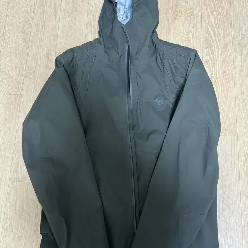 [BUNJANG] SANSAN GEAR ALEA SHELL Windbreaker Jacket / [1사이즈] 산산기어 ALEA SHELL 바람막이 판매(알레아쉘)