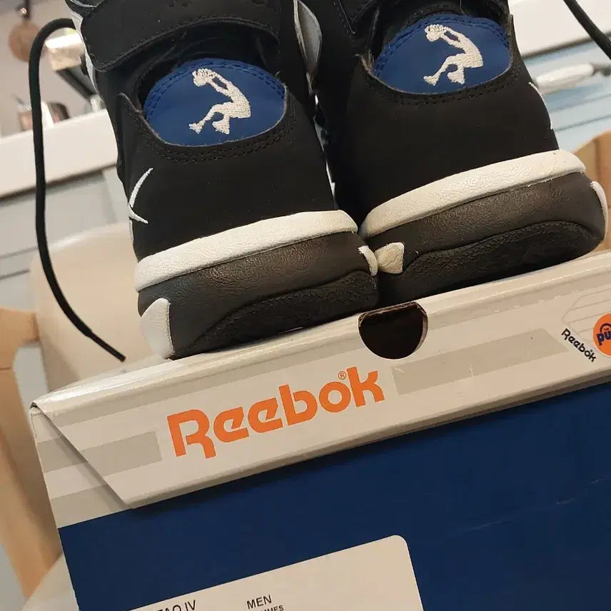 [BUNJANG] Reebok Pump Shaq Attaq 4 Orlando Magic Sneakers / 리복 펌프 샤크어택 4 250mm 올랜도 매직 컬러 택포55,000원