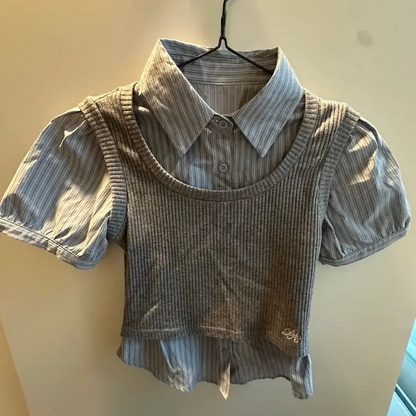 [BUNJANG] Knit Layered Stripe Blouse / 니트 레이어드 스트라이프 블라우스 판매합니다