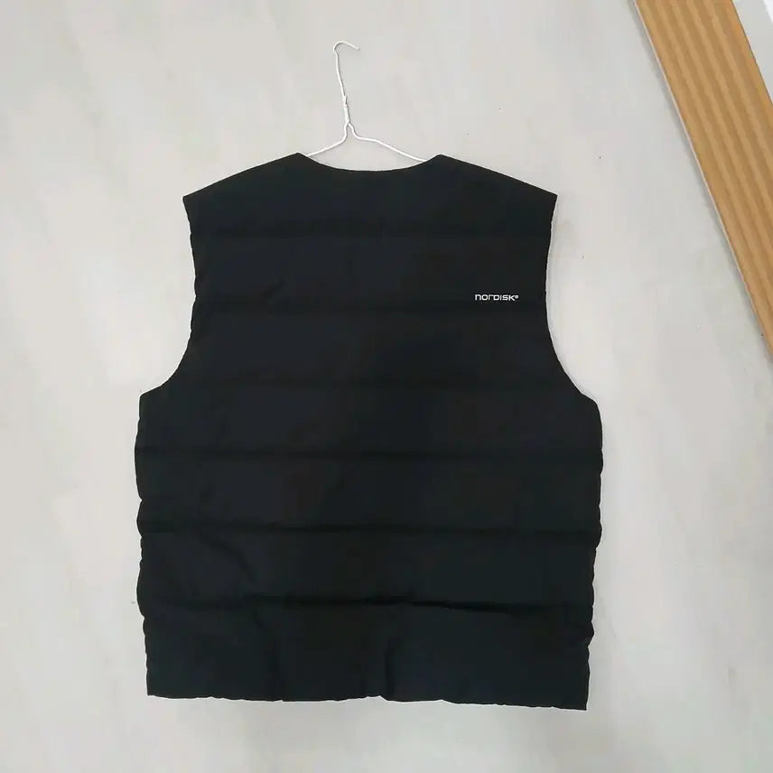 [BUNJANG] Nordisk Lightweight Vest 105 / 노르디스크 경량조끼 정품 105