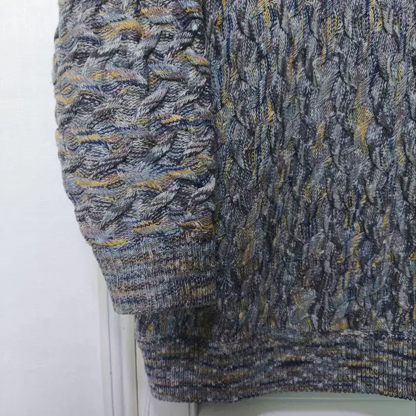 [BUNJANG] Menpia Cable Pattern Knit / 멘피아 케이블 패턴 니트