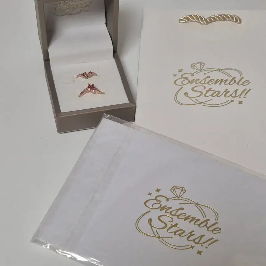 [SOLD OUT] 앙상블 스타즈 6주년 반지 세트 엽서 종이가방 모리사와 치아키