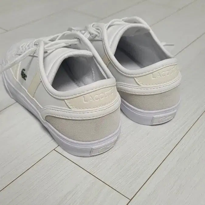 [BUNJANG] Lacoste White Sneakers / 라코스테 흰색 스니커즈 운동화
