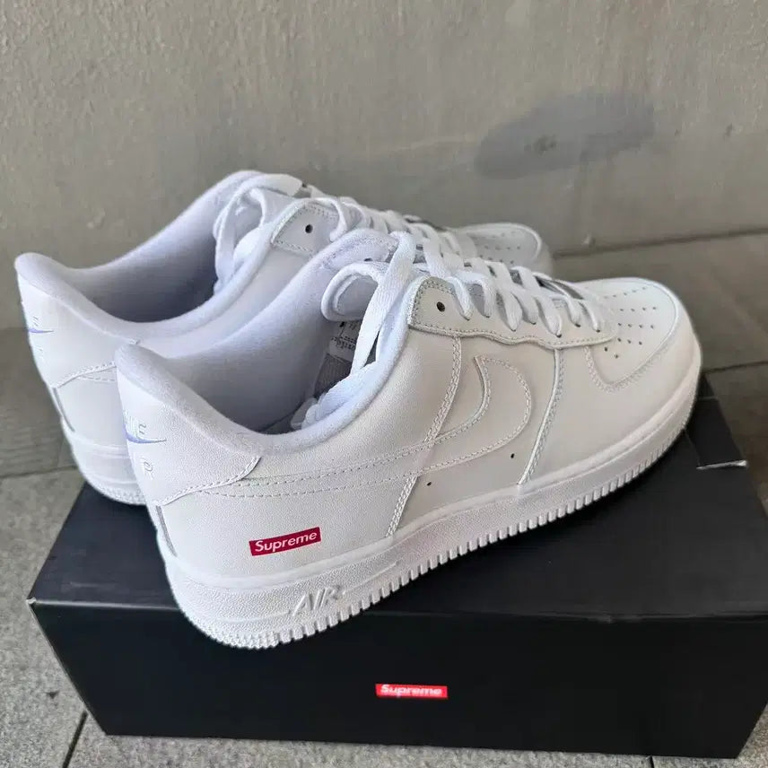[BUNJANG] Nike x Supreme Air Force 1 Low White 255mm / 나이키 x 슈프림 에어포스 1 로우 화이트 255MM