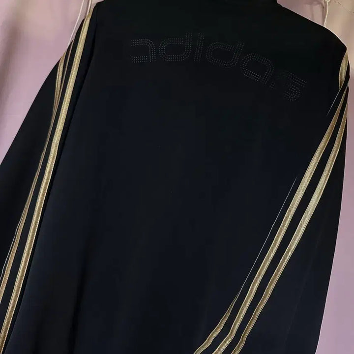 [BUNJANG] Adidas Track Top Black Gold Track Jacket / 아디다스져지 아디다스 삼선 트랙탑 검골 아디다스 블랙 골드 집업 올드스쿨