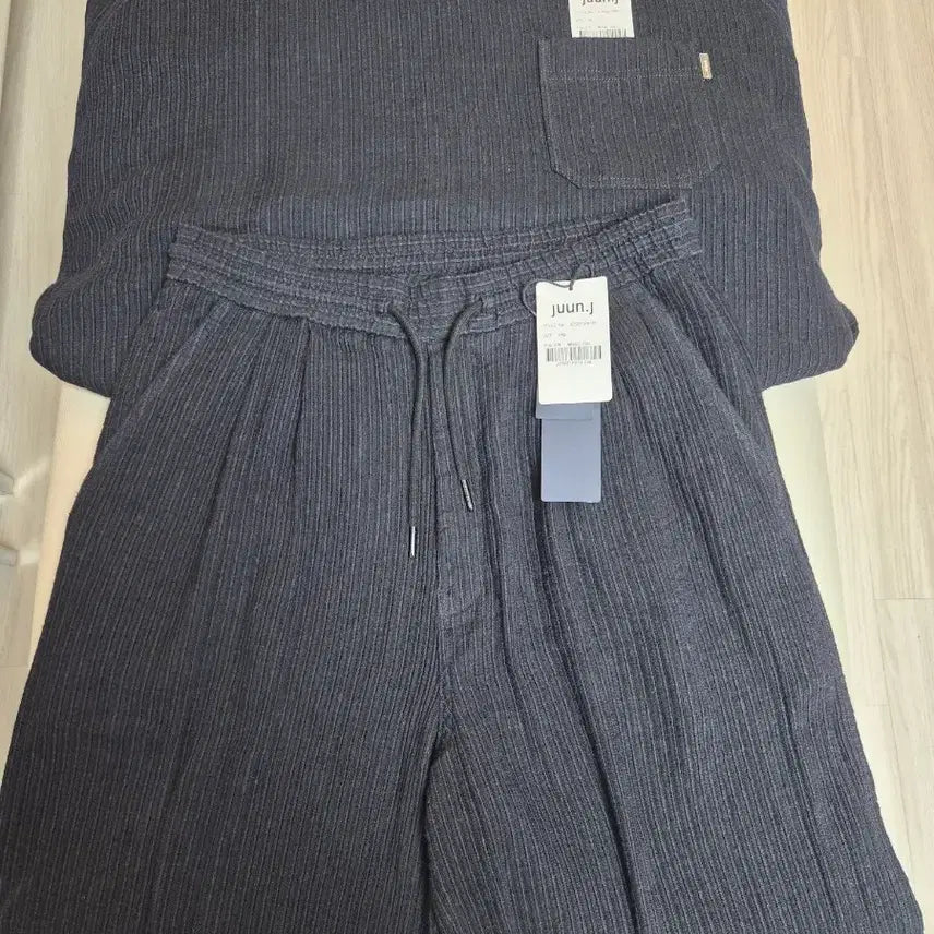 [BUNJANG] 준지 25ss 코튼 블렌디드 준므플리세 맨투맨/팬츠 셋업(M/46) / 준지 25ss 블렌디드 코튼 스트라이프 준므플리세 셋업(M/46)