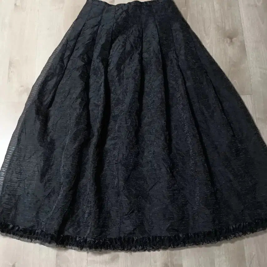 [BUNJANG] Black Pattern Flare Long Skirt / 패턴무늬 블랙 플레어 롱 스커트