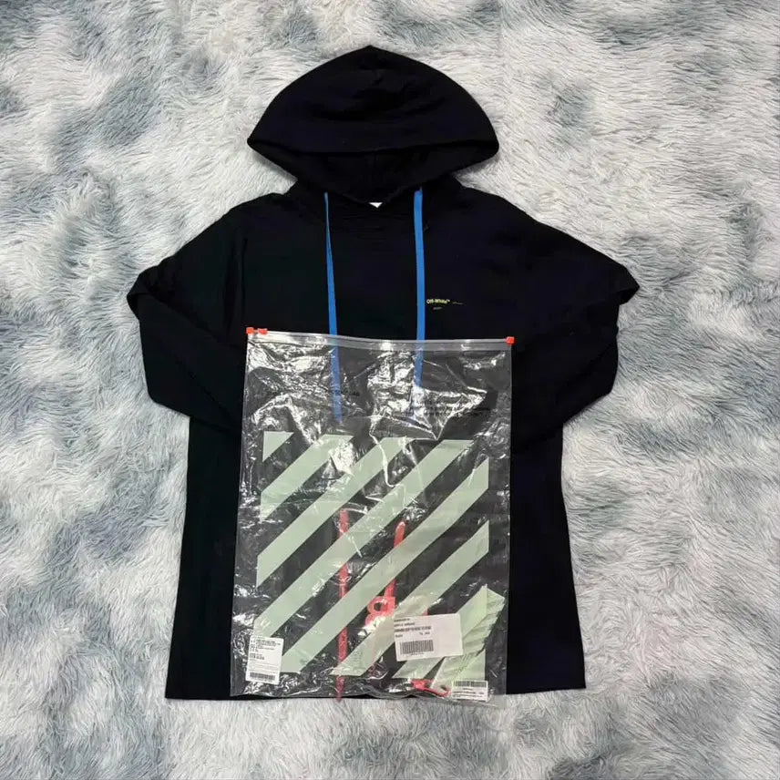 [BUNJANG] Off-White Acrylic Hoodie / 오프화이트 아크릴 후드티