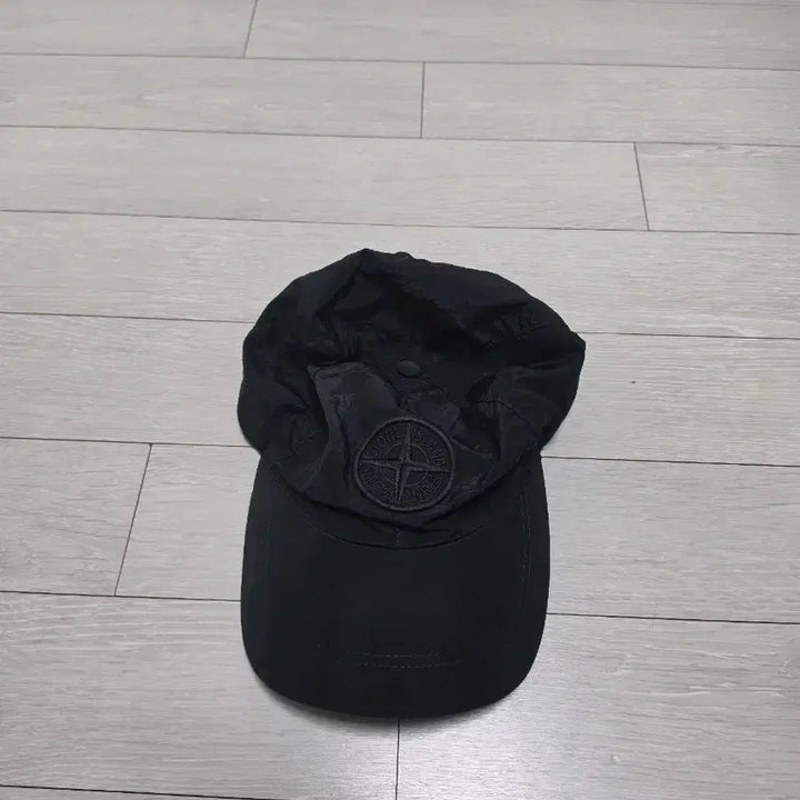 [SOLD OUT] 스톤아일랜드 나일론 볼캡 XL
