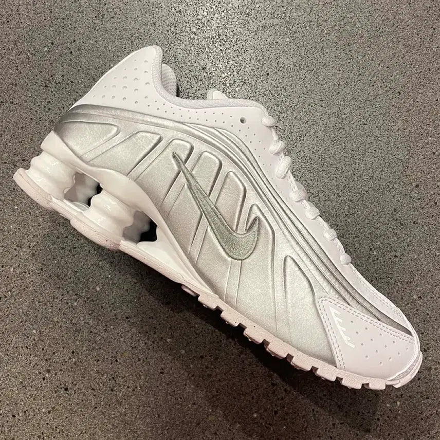 [SOLD OUT] 나이키 쇼크스 TL 화이트 실버 스니커즈240