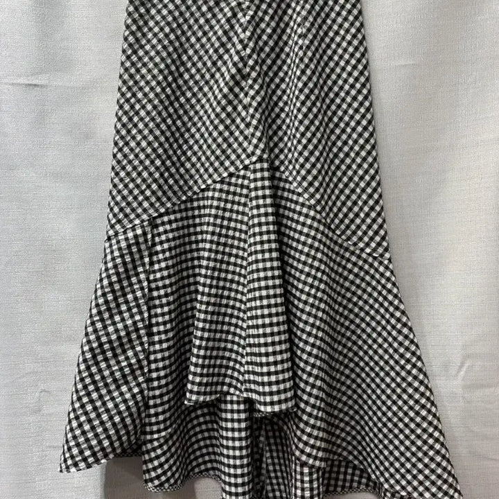 [BUNJANG] System Gingham Check Asymmetrical Long Skirt (Size 26-27) / 시스템 깅엄 체크 언발 롱 스커트 (26~27)