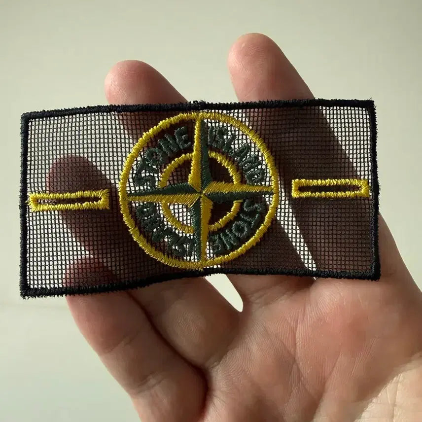 [BUNJANG] Stone Island Mesh and Badge / 스톤아일랜드 망사와펜