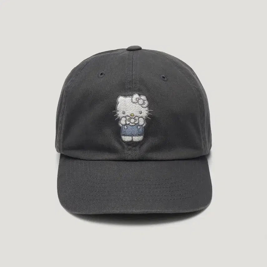 [BUNJANG] Parben Hello Kitty Washed Embroidered Ball Cap / (새상품) 파르벵 헬로 키티 워시드 엠브로이디드 볼캡 차콜