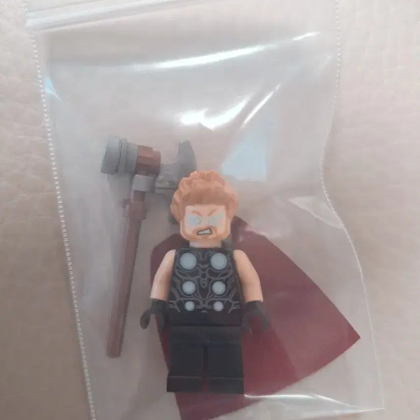 [BUNJANG] Lego Marvel Thor Minifigure with Hammer / 레고 마블 토르 미니피겨 망치 포함