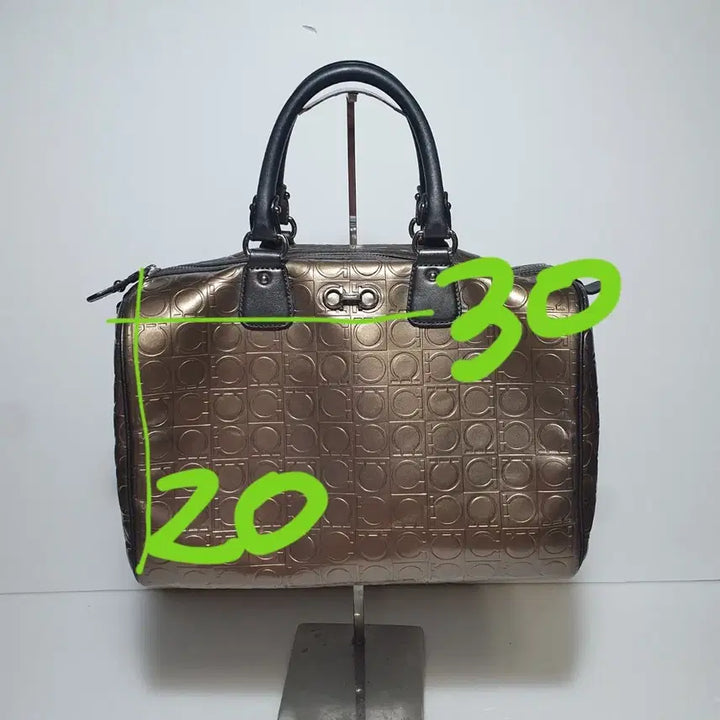 [BUNJANG] Salvatore Ferragamo Leather Tote Bag / 정품 ㅡ페라가모 ㅡ가죽.토트백