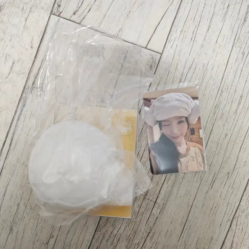[BUNJANG] Taeyeon Stress Ball + Photocard / 태연 굿즈 스트레스볼 + 포카