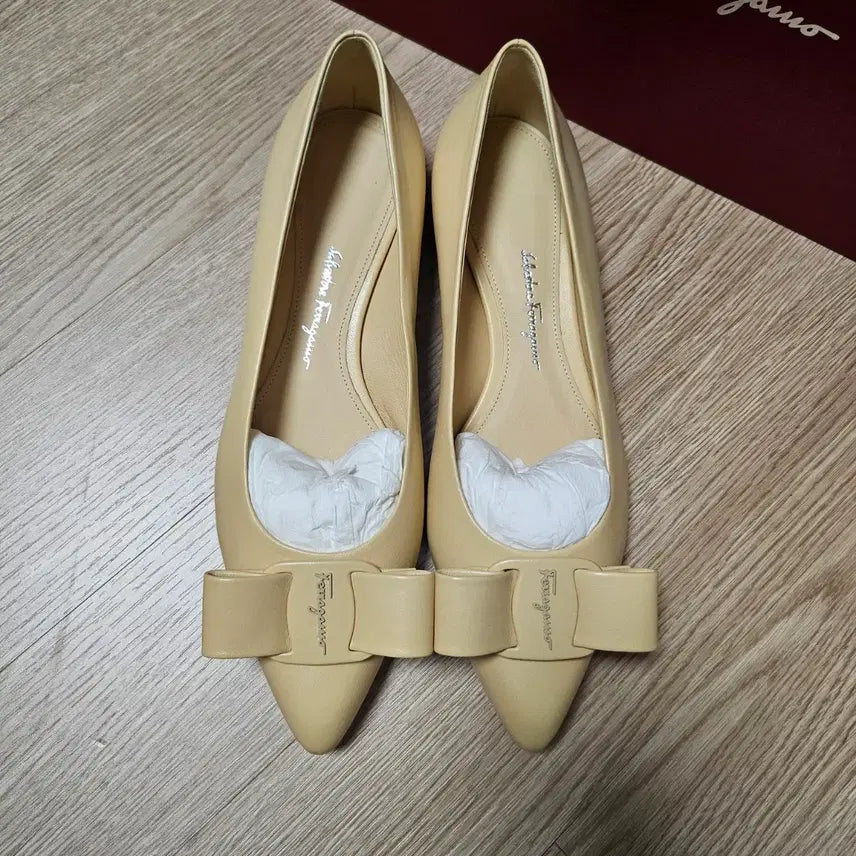 [BUNJANG] Salvatore Ferragamo Viva Flat Shoes / 페레가모 비바 플렛슈즈