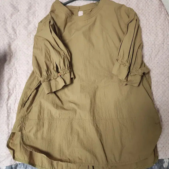 [BUNJANG] Frill Detail Blouse / sjsj