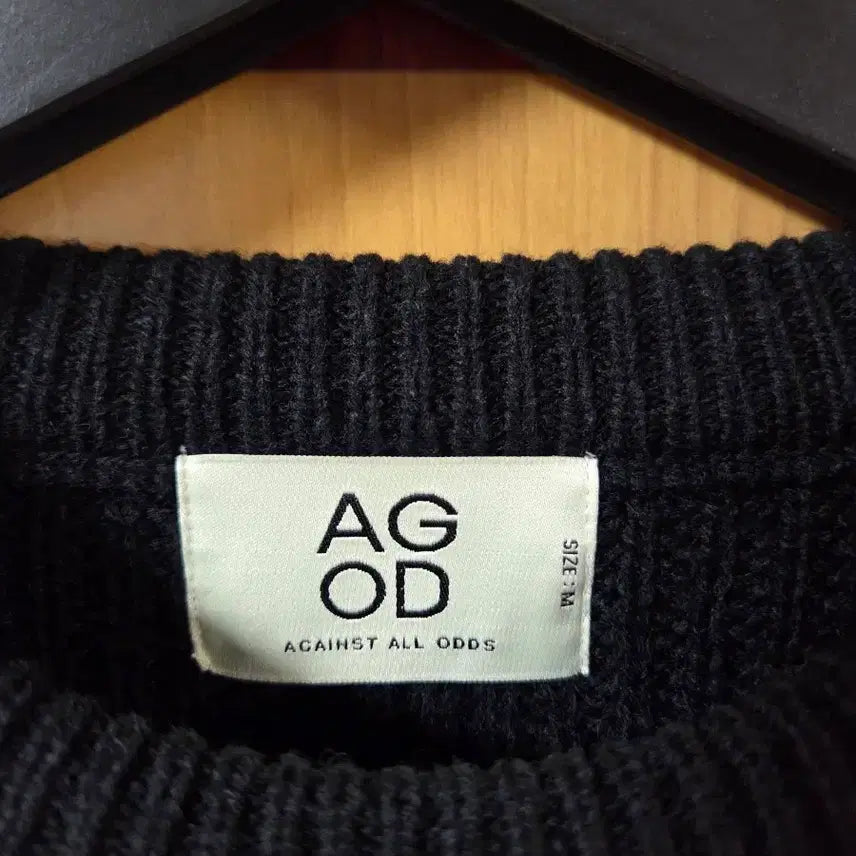 [BUNJANG] Black Round Neck Knit Long Sleeve / 블랙 라운드넥 니트 긴팔