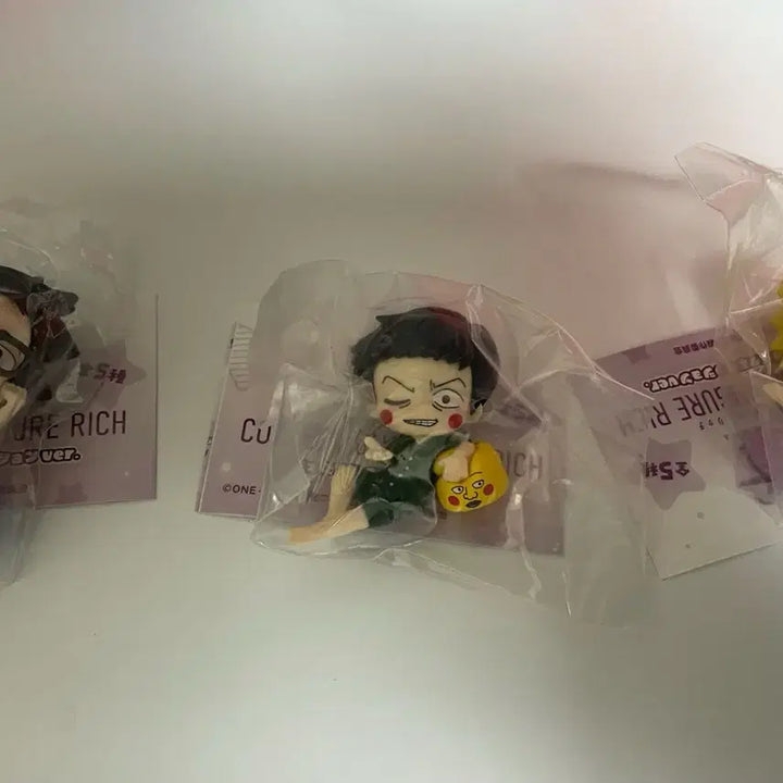 [BUNJANG] Mob Psycho 100 Ekubo Cushion Bundle Set / 모브사이코 100 에쿠보 쿠션가챠 일괄 판매