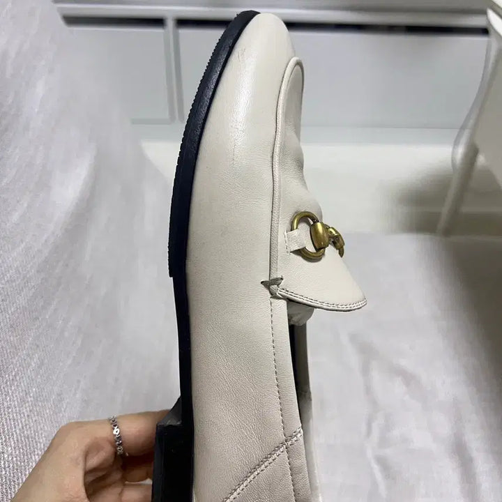[BUNJANG] Gucci Horsebit Loafer Ivory 225 / 구찌 홀스빗 로퍼 아이보리 225