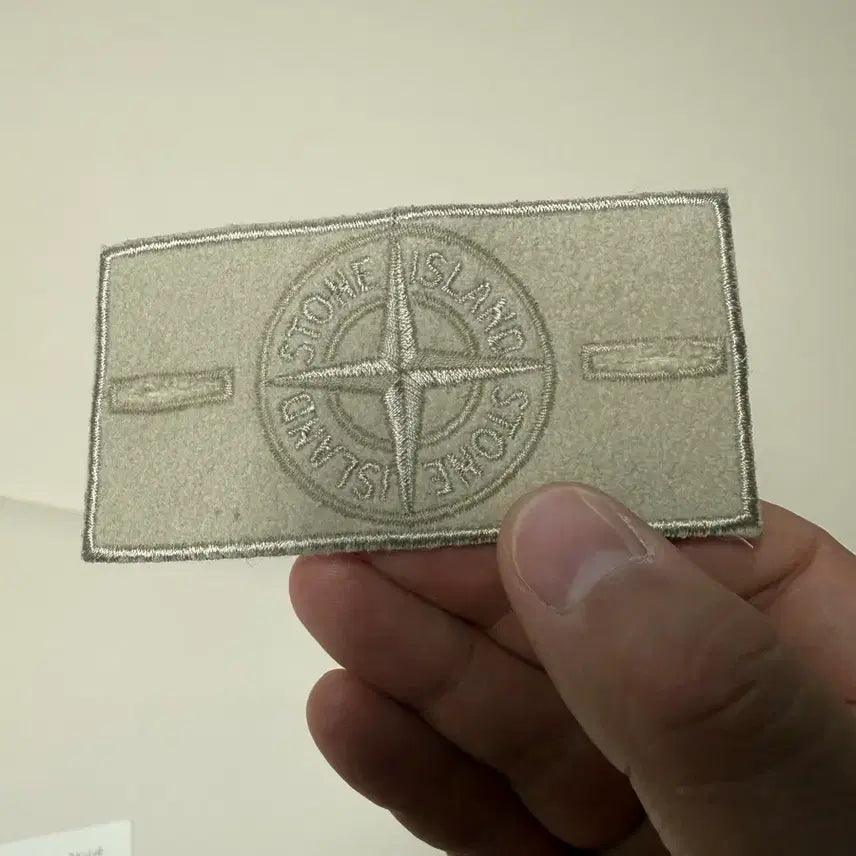 [BUNJANG] Stone Island Beige Patch / 스톤아일랜드 베이지와펜