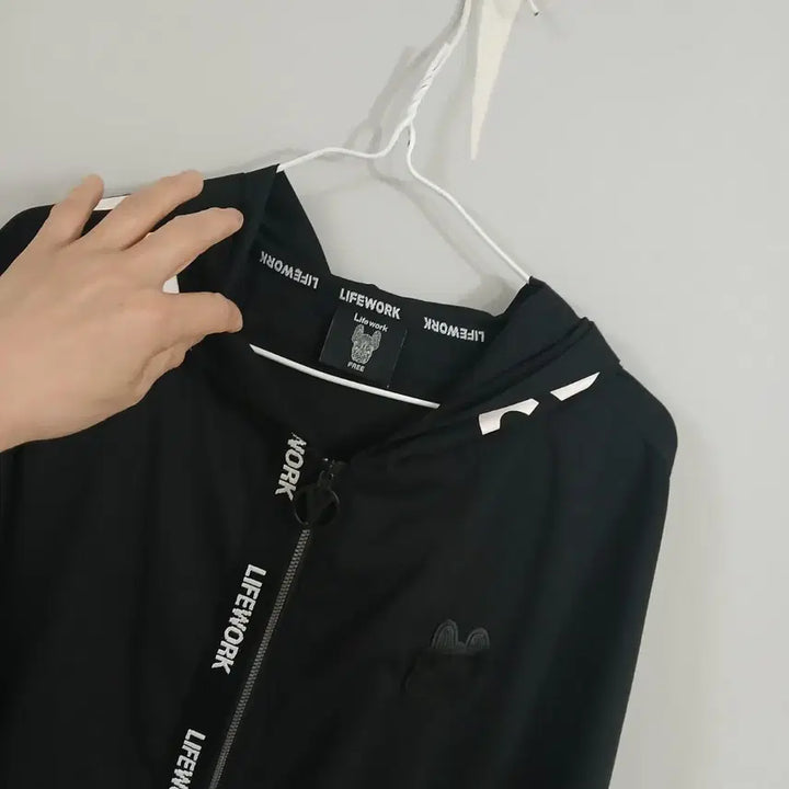 [BUNJANG] LifeWork Windbreaker Jacket / 라이프워크  한겹 바람막이 free