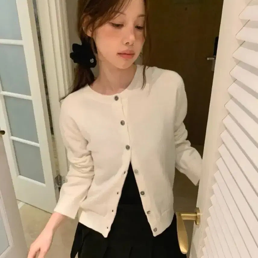 [BUNJANG] Formal Ciel Round Cardigan / 포멀 시엘 라운드 가디건 도매택 르버터 디엠버 컴히얼 멜라운지