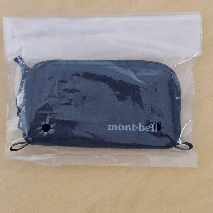 [SOLD OUT] 몽벨 지갑 블랙 새상품