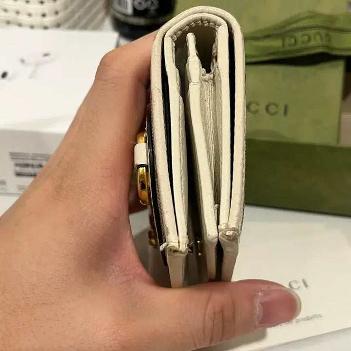 [BUNJANG] Gucci Horsebit GG Bi-fold Wallet / 구찌 홀스빗 GG 지갑 (정품) 급처분