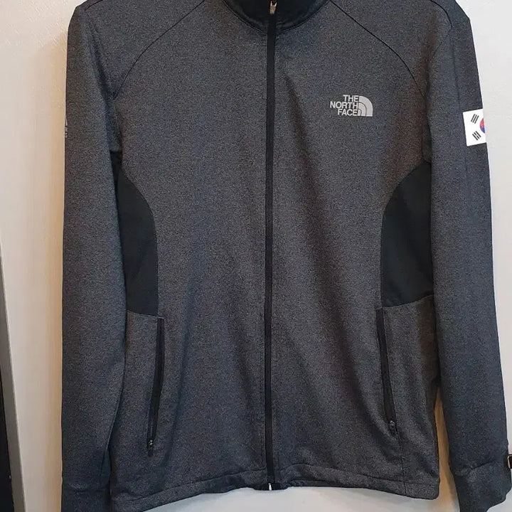 [BUNJANG] The North Face Korea Training Zip-Up Top / 노스페이스 코리아 트레이닝상의집업 95