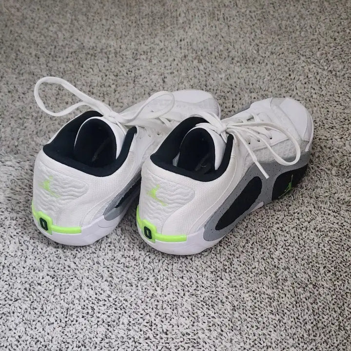 [SOLD OUT] [260] 조던 테이텀 2PF 화이트 블랙