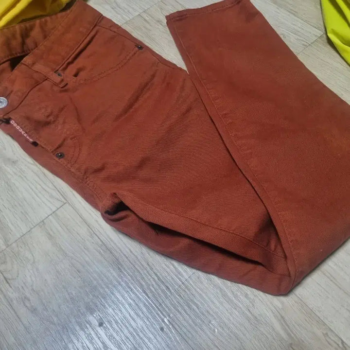 [SOLD OUT] 디스퀘어드2 브라운데님진. M. (남녀공용)