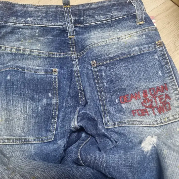 [SOLD OUT] 디스퀘어드2  청바지. M