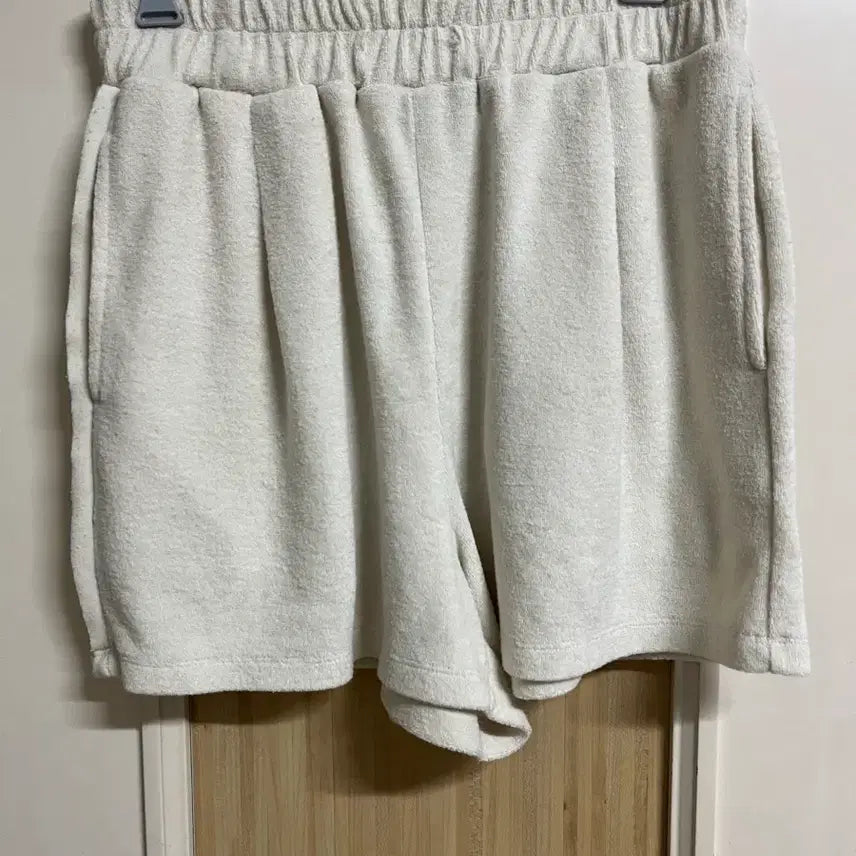 [BUNJANG] Matinkim Terry Shorts / 마뗑킴테리반바지free